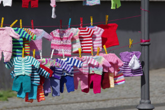  Baby- und Kinderkleidung